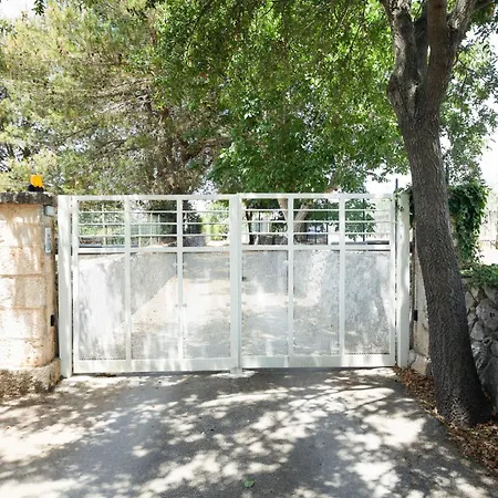 Guesthost - Trulli La Ghianda