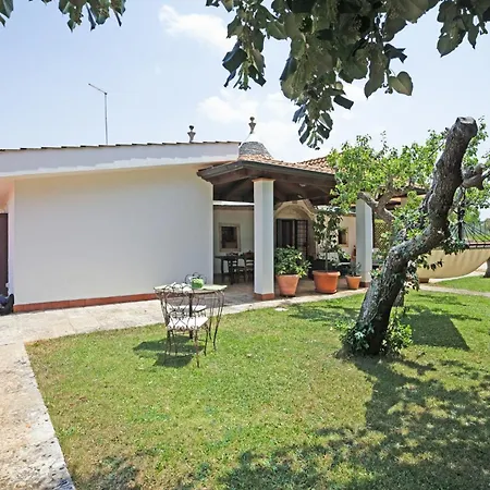 Nyaraló Trulli La Ghianda *
